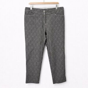 ADIDAS | Dark Grey Patterned Golf Capris – Women's Medium